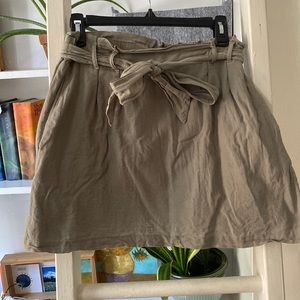 American eagle- Small Olive green skirt with belt and pockets